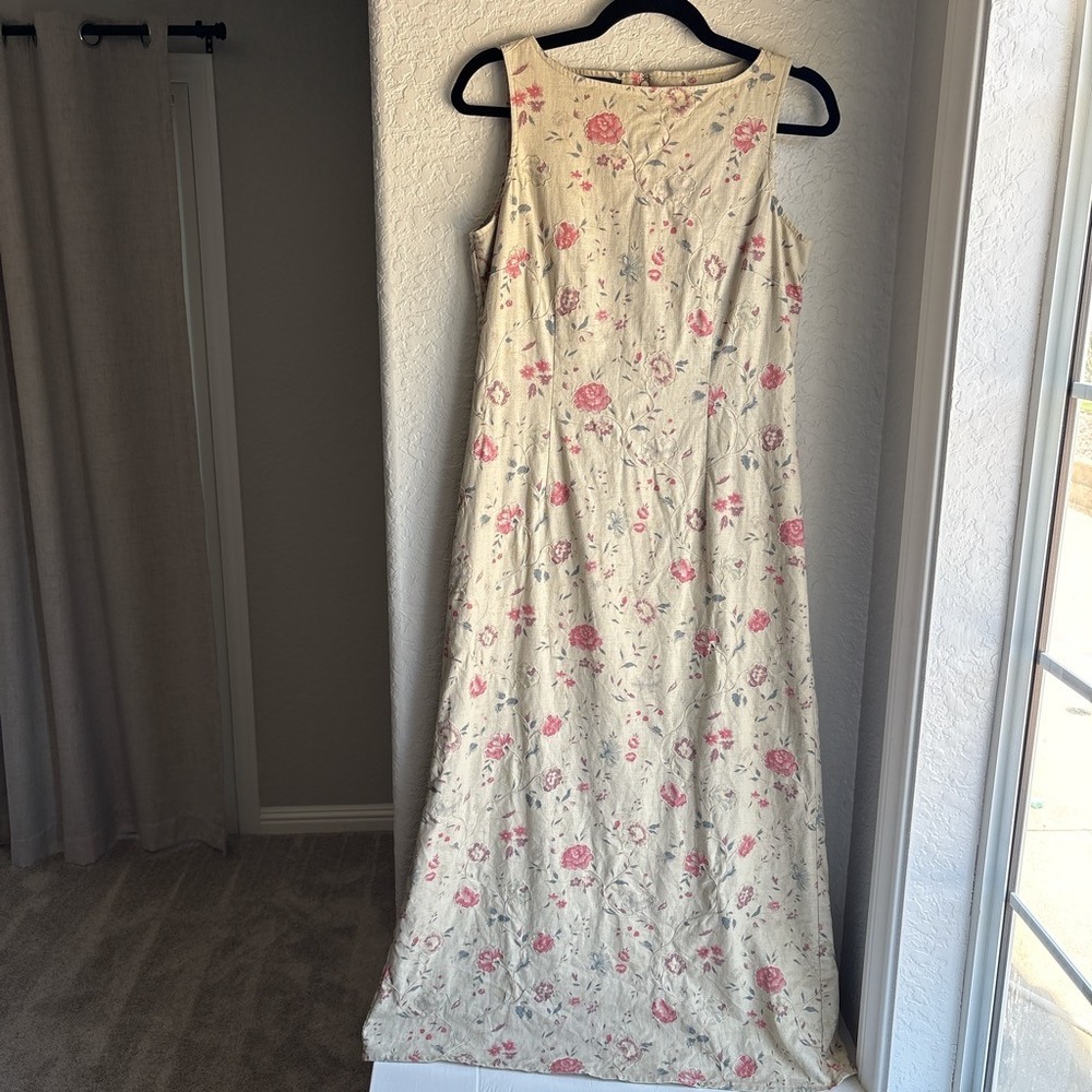 Vintage Women 8 Maxi‎ Dress Floral Embroidered Beige Linen Blend Sleeveless Boho